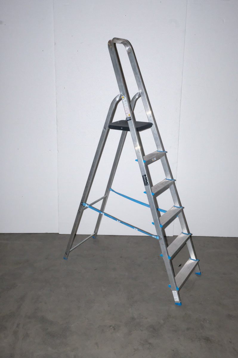 Step Ladder